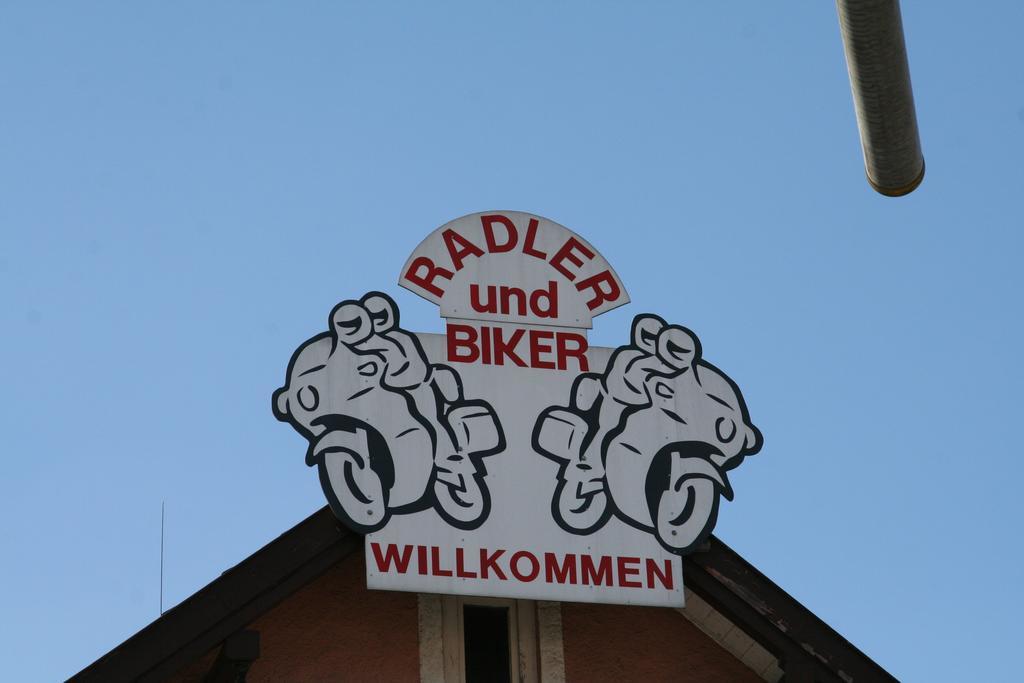 Hotel Deutsches Haus Bad Brückenau Esterno foto